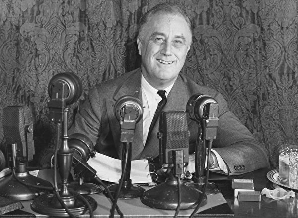 Cựu tổng thống Hoa Kỳ Roosevelt năm 1938. (Central Press/Getty Images)
