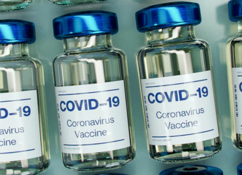 Thêm 2 ca phản ứng nặng sau tiêm vaccine COVID-19: Có 1 người sốc phản vệ độ 3