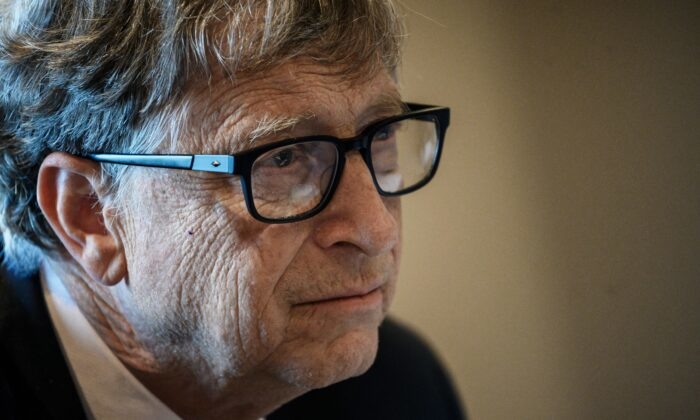 Tỷ phú Bill Gates cảnh báo về khủng bố sinh học, kêu gọi các lãnh đạo thế giới chuẩn bị bằng 'trò chơi vi trùng'